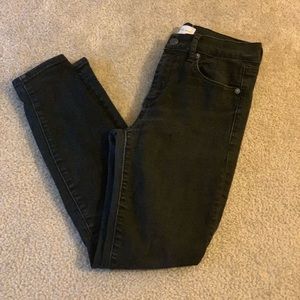 Gap Petite Black Skinny Jeans